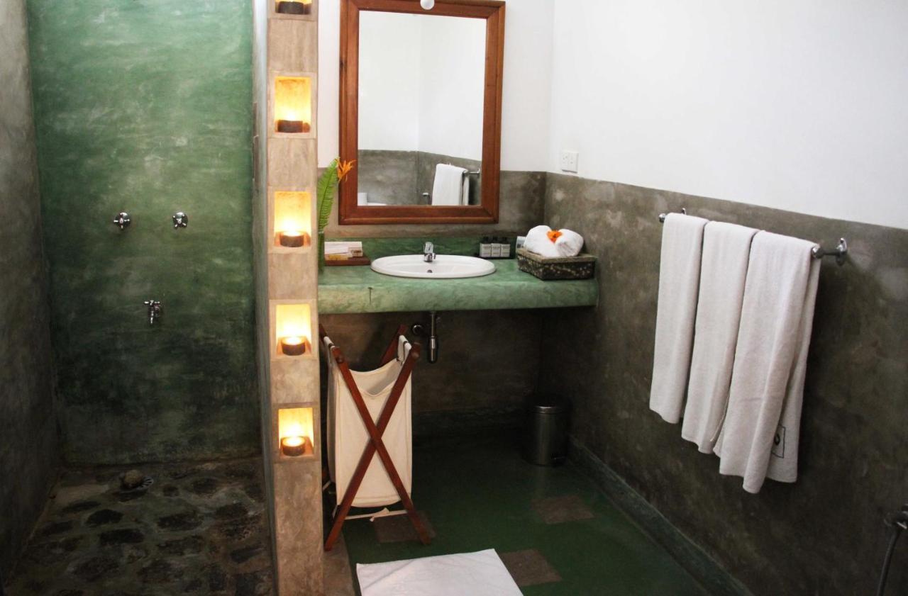 Serendip Stone Hotel And Bungalow แคนดี้ ภายนอก รูปภาพ