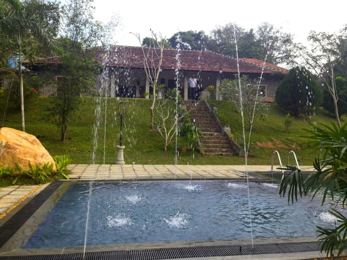 Serendip Stone Hotel And Bungalow แคนดี้ ภายนอก รูปภาพ