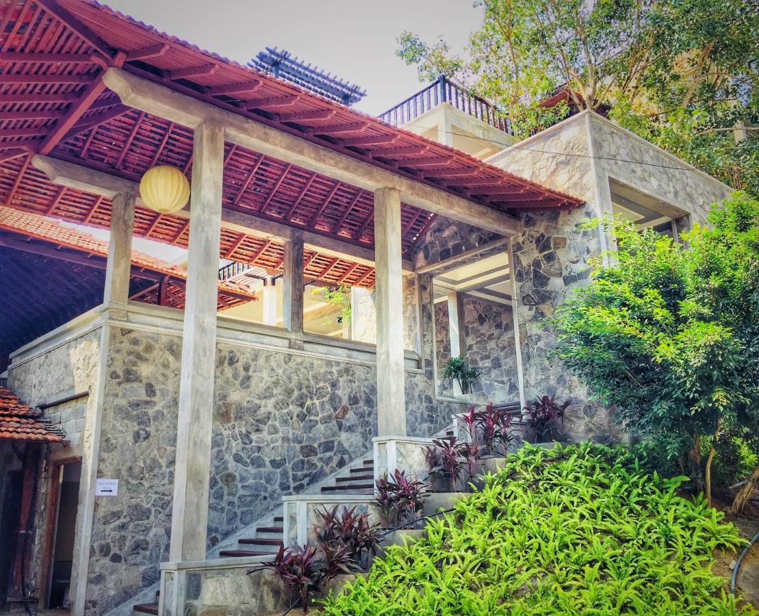 Serendip Stone Hotel And Bungalow แคนดี้ ภายนอก รูปภาพ