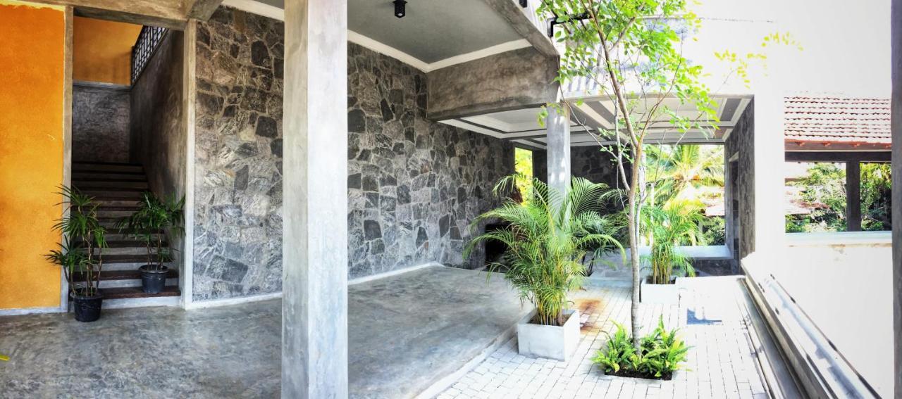Serendip Stone Hotel And Bungalow แคนดี้ ภายนอก รูปภาพ